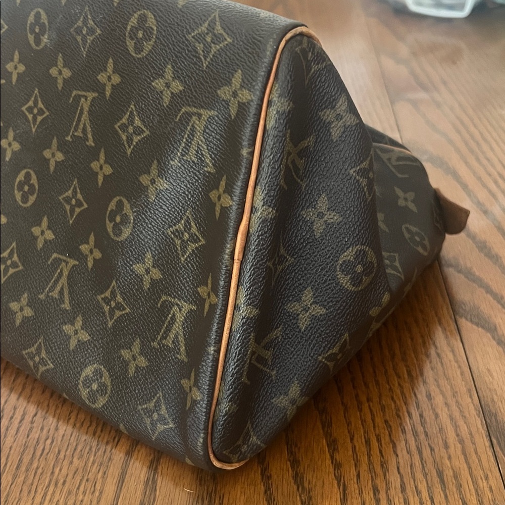 Louis Vuitton Monogram Duffel Bag - Brown and Tan - Picture 10 of 15